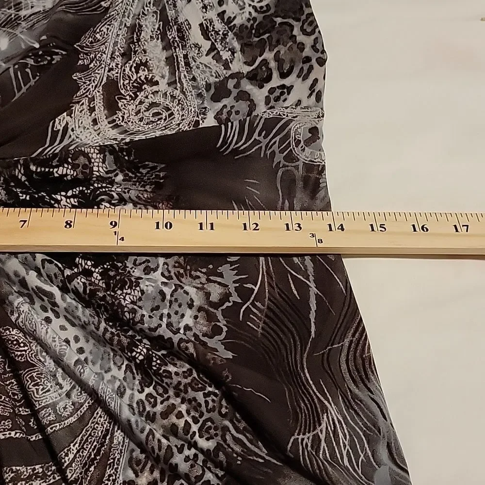 Connected wrap dress. Size 8P. Brown, blue animal print - Picture 5 of 7